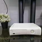 Игровая приставка Xbox 360 Slim, белый