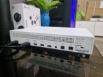 Игровая приставка Xbox One S 1Tb — изображение 2