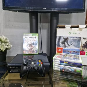 Игровая приставка Xbox 360 E 500gb + 1 геймпад + 1 игра