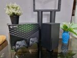 Игровая приставка Xbox Series X 1Tb + 2 геймпада + игры — изображение 2
